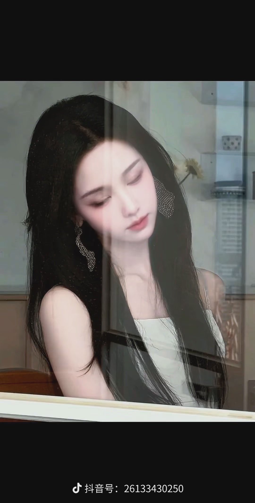 陈都灵 🍀陈都灵余九琪 🍀陈都灵冬风吹又生 “海浪是大海献给黄昏的温柔，遇见