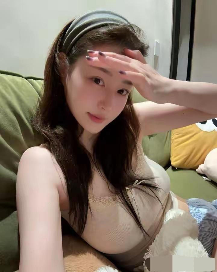 00后，月光族