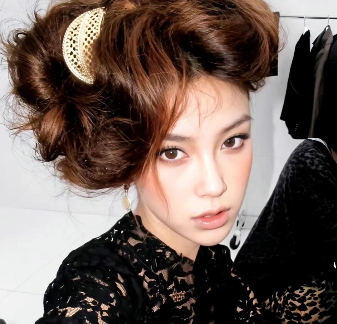 万能女大王