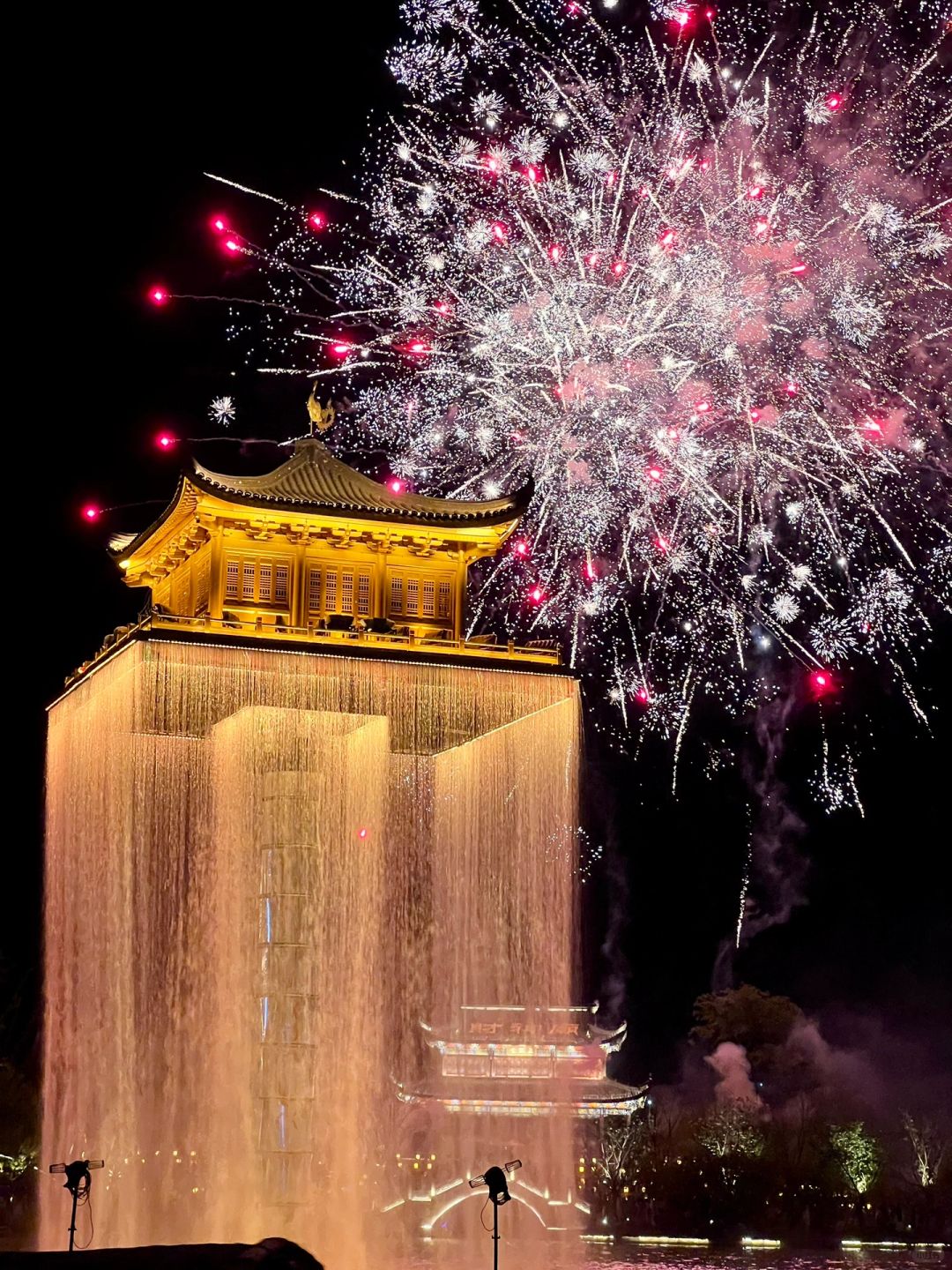 Live图的意义 | 在婺女洲拍到了天上宫阙🎆