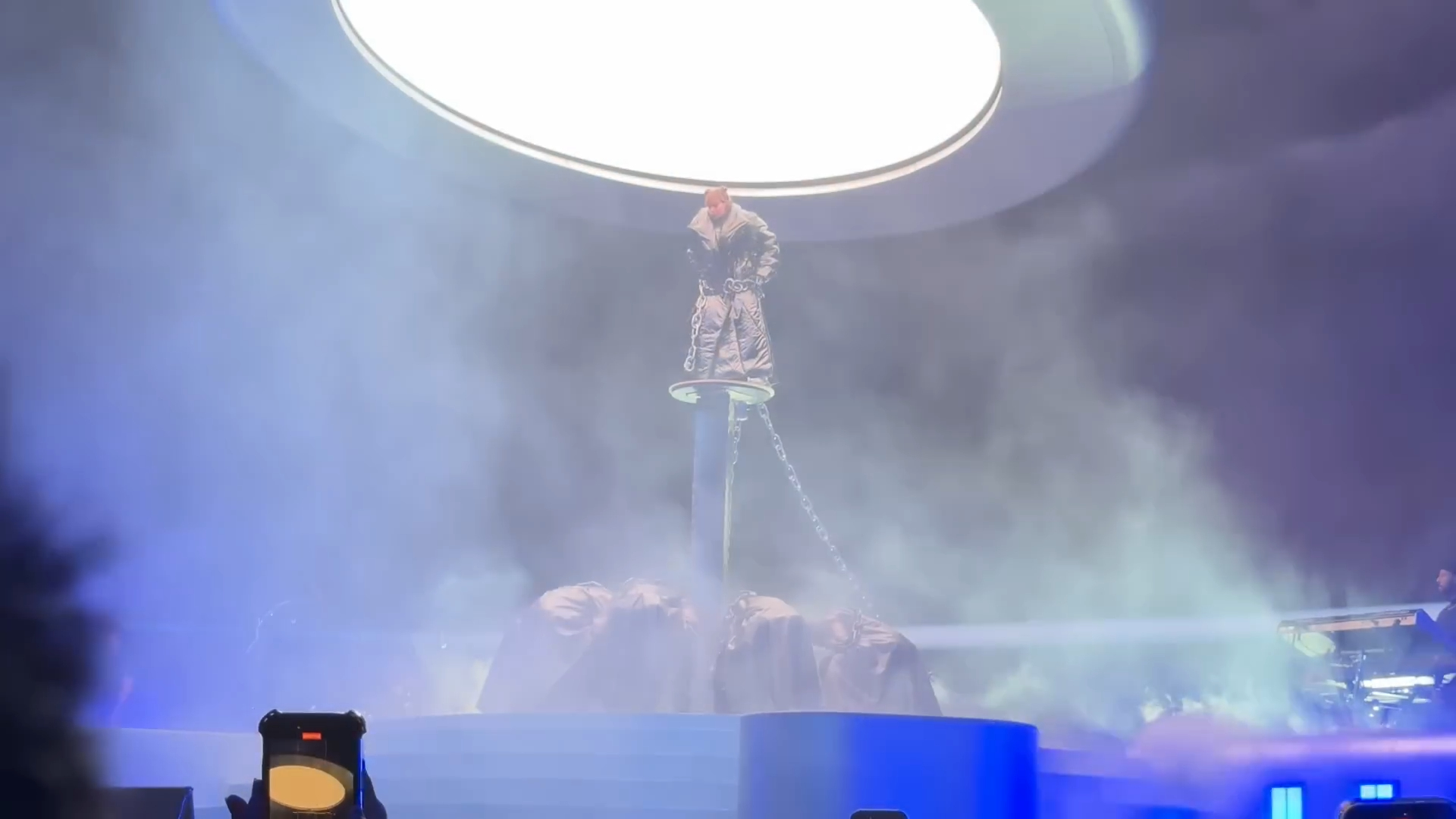 这段好配，她和她的新娘，嘻嘻嘻~~ 