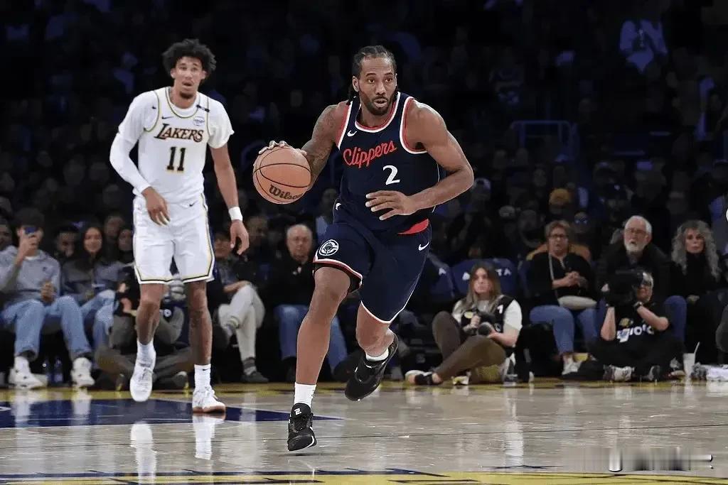 04月15日今天NBA常规赛，快船以124-119战胜勇士。

本场比赛，快船球
