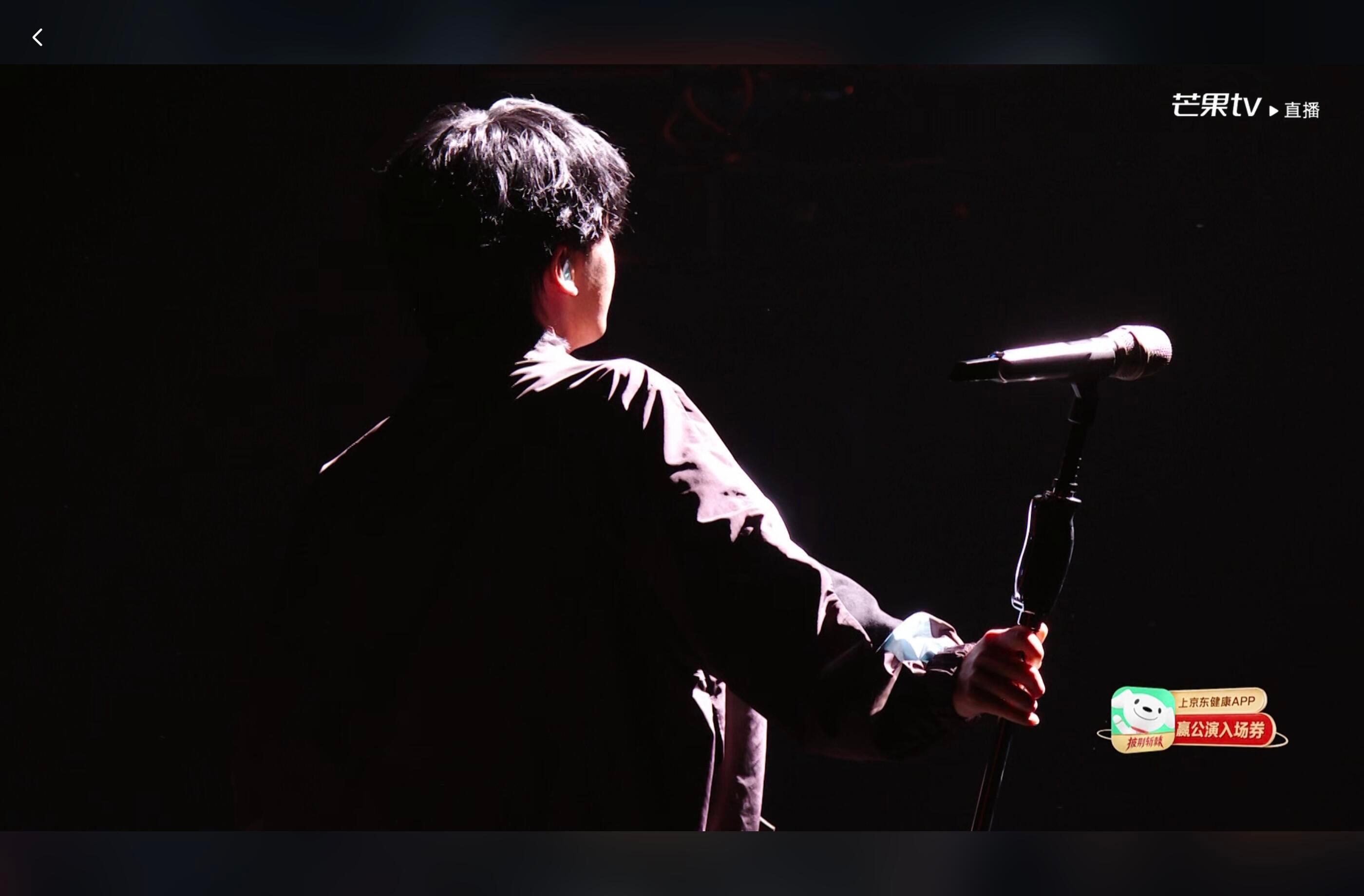王赫野把刘畊宏孙楠唱嗨了什么叫现场歌手的魅力！王赫野一开口，不光征服台下观众，连