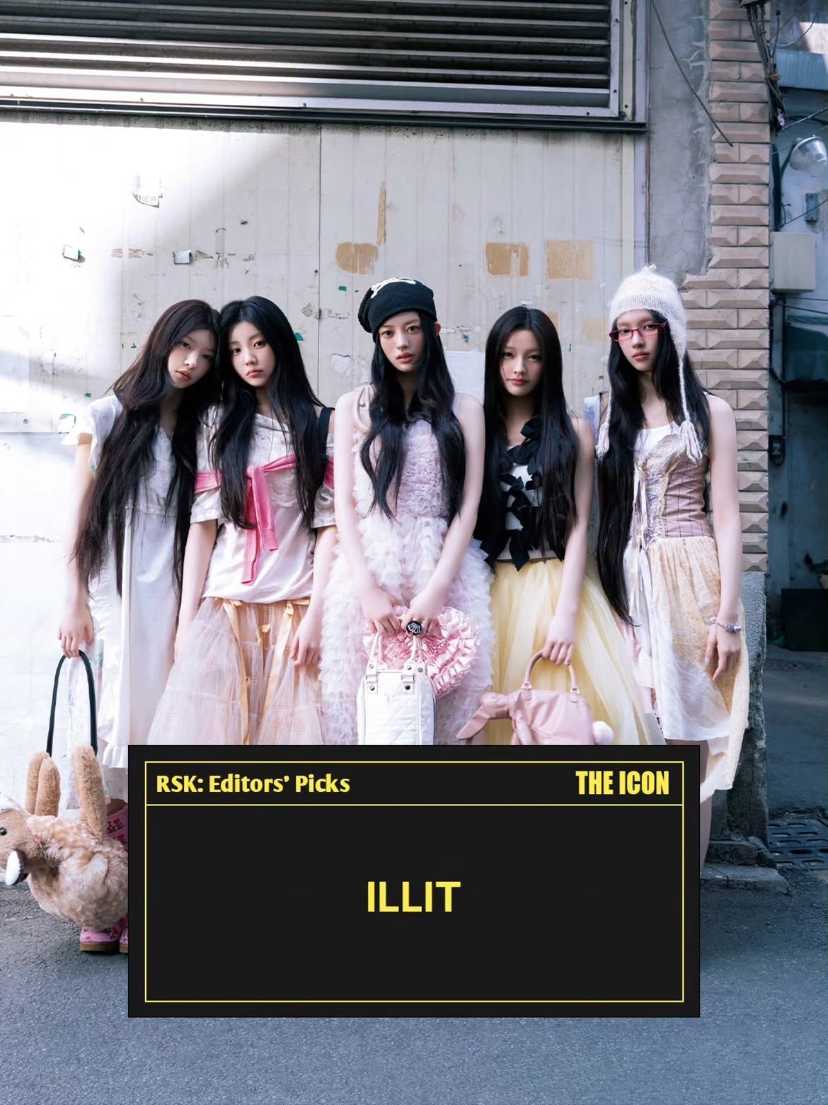 ILLIT被《滚石韩国》评为“年度标志性艺术家”。“她们是 ILLIT，用令人上