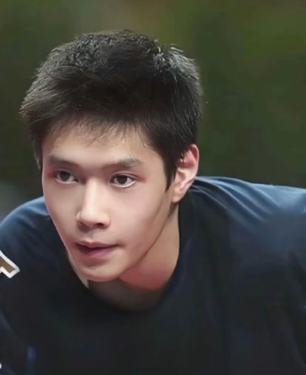 #浪遍整个天府国最帅不过邱贻可# #邱贻可当年也是国乒邱淑贞的# 浪遍整个天府国