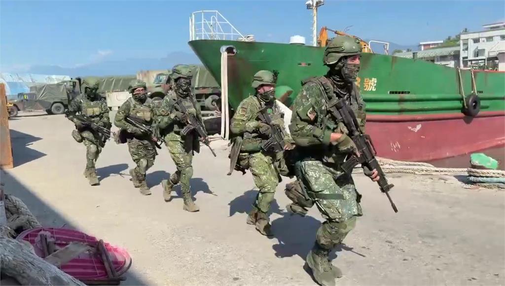 台军汉光演习不出意外地又出意外了台匪軍今年度漢光42號演習首次演練「奪島作戰反制