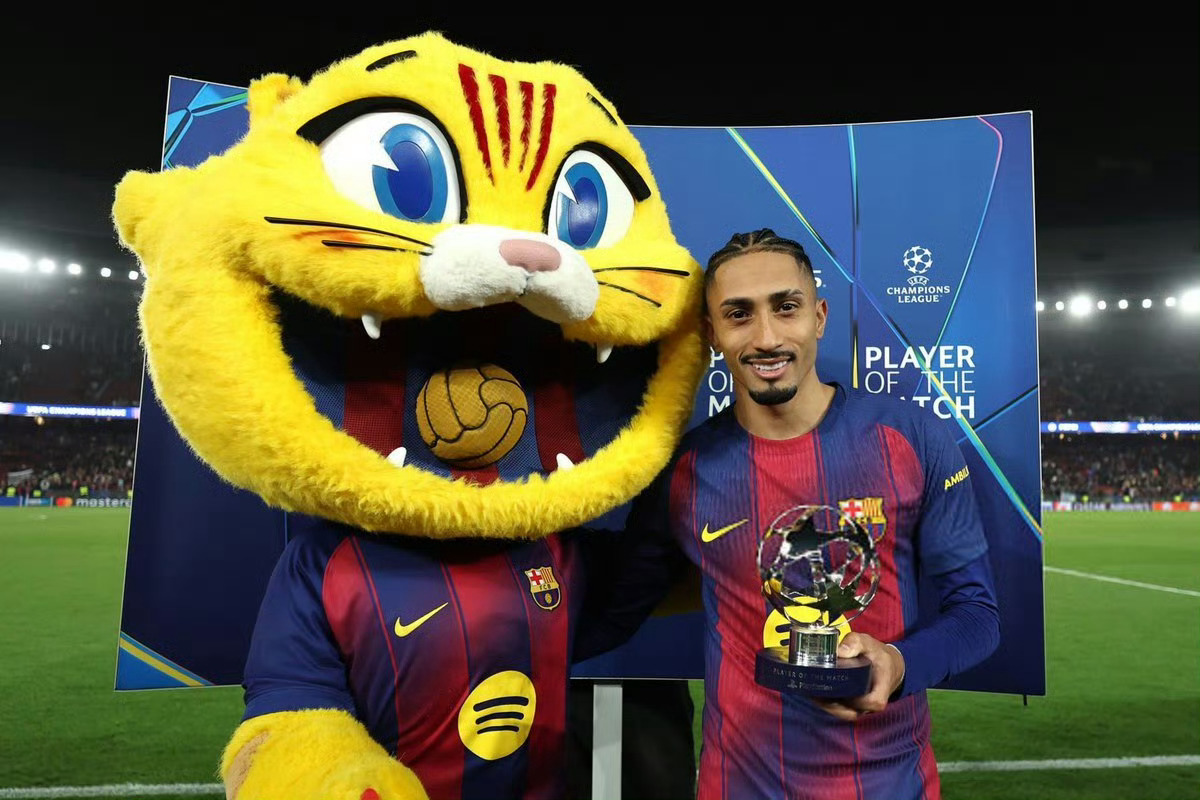 巴萨不满！拉菲尼亚屡遭肌肉伤病，长途赴美无关友谊赛首发致伤引争议据《每日体育报》