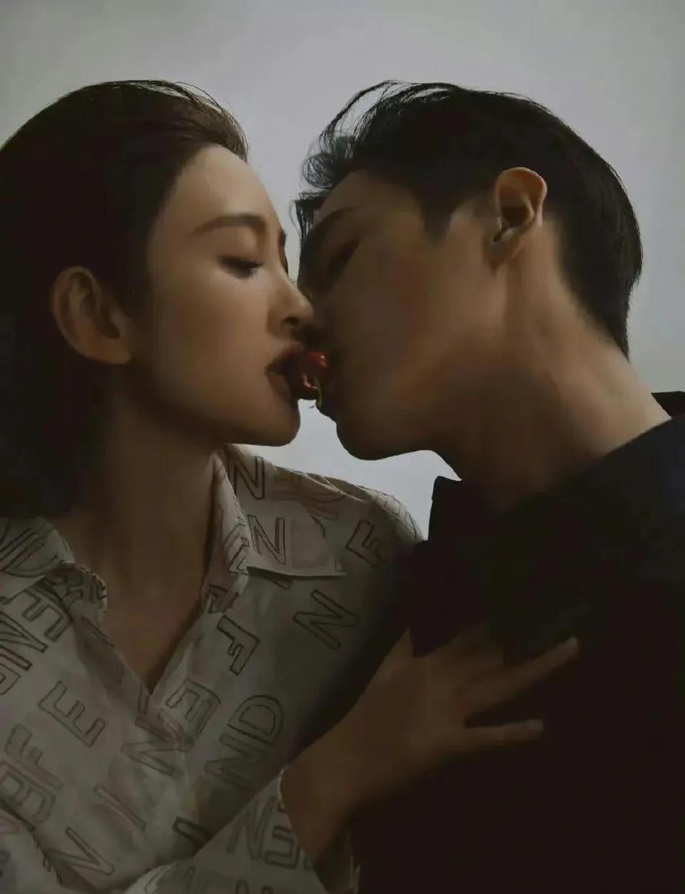 娱乐圈的模范夫妻！