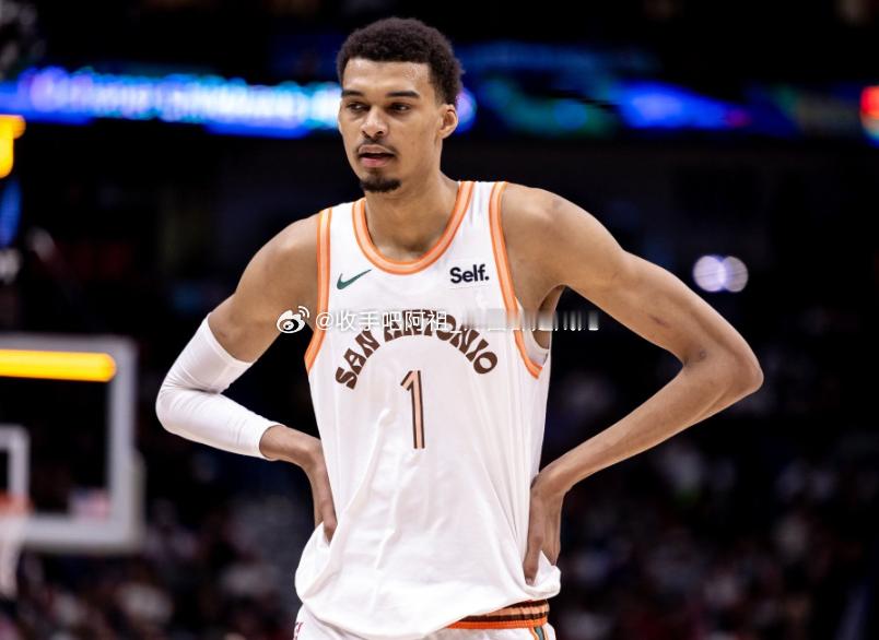 NBA常规赛继续进行，马刺客场126-98战胜老鹰，赢得5连胜。至此，马刺本赛季