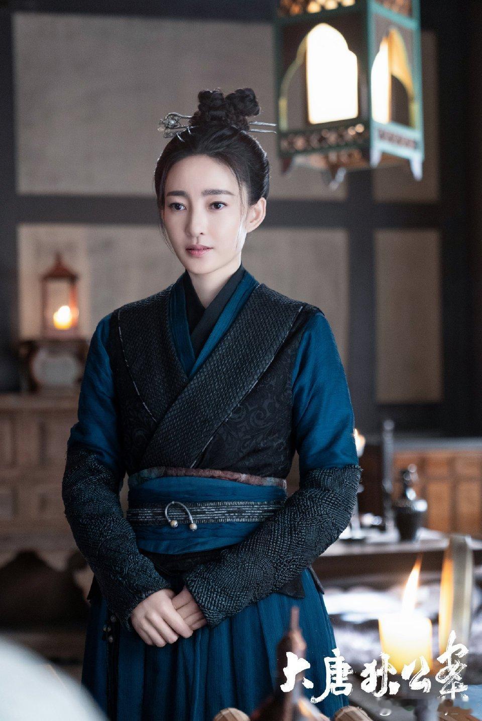 #王丽坤已婚和办离婚被同天知道##王丽坤[超话]#我真的怜爱美女了，记得她是素颜