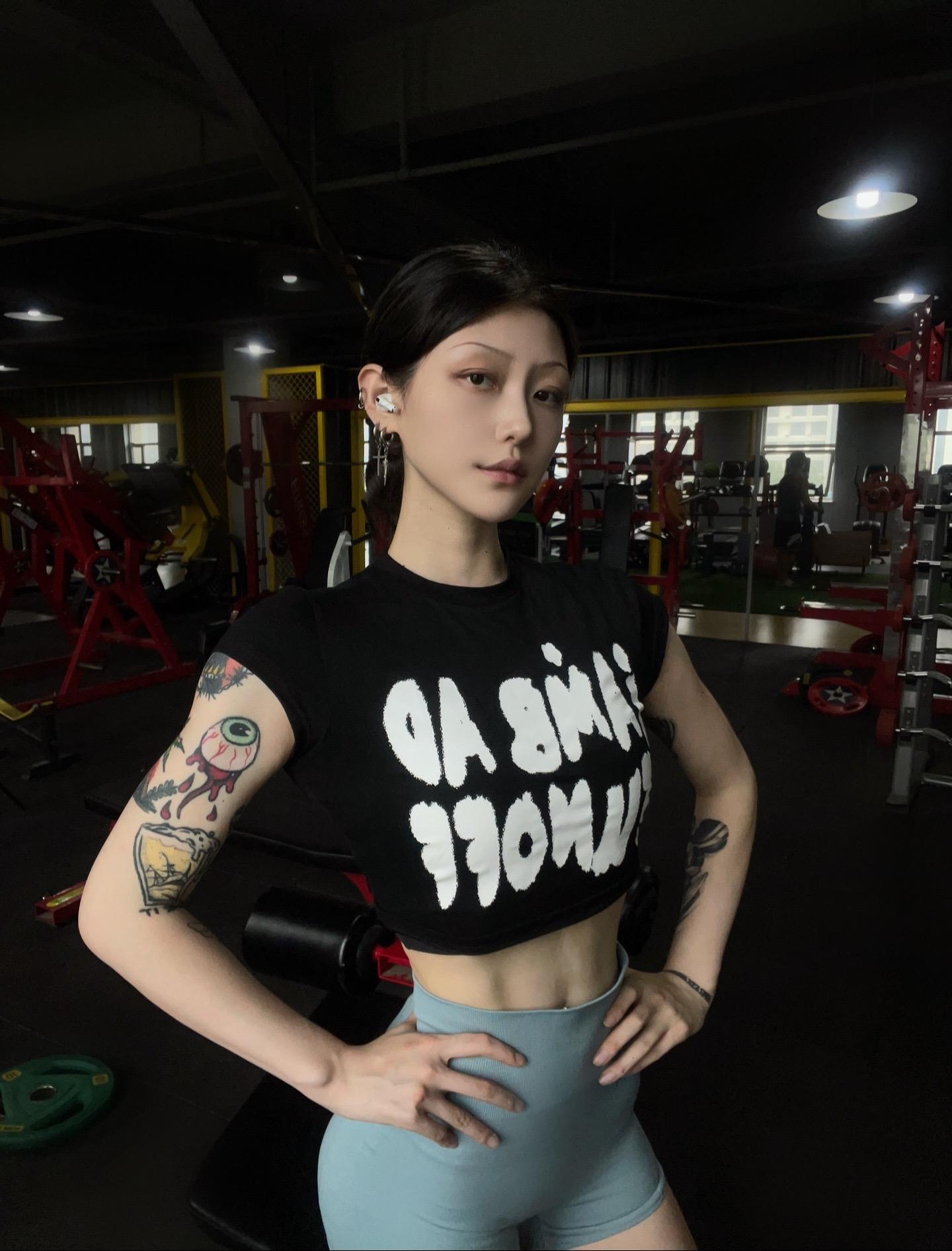 不能胜寸心 安能胜苍穹