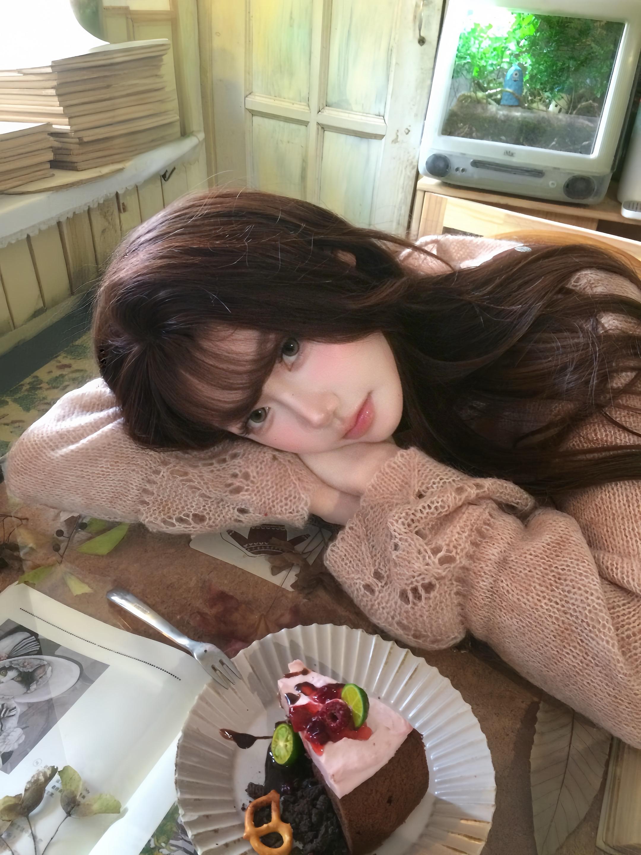 人会因为嘴硬  而失去很多东西 也会因为心软受很多委屈