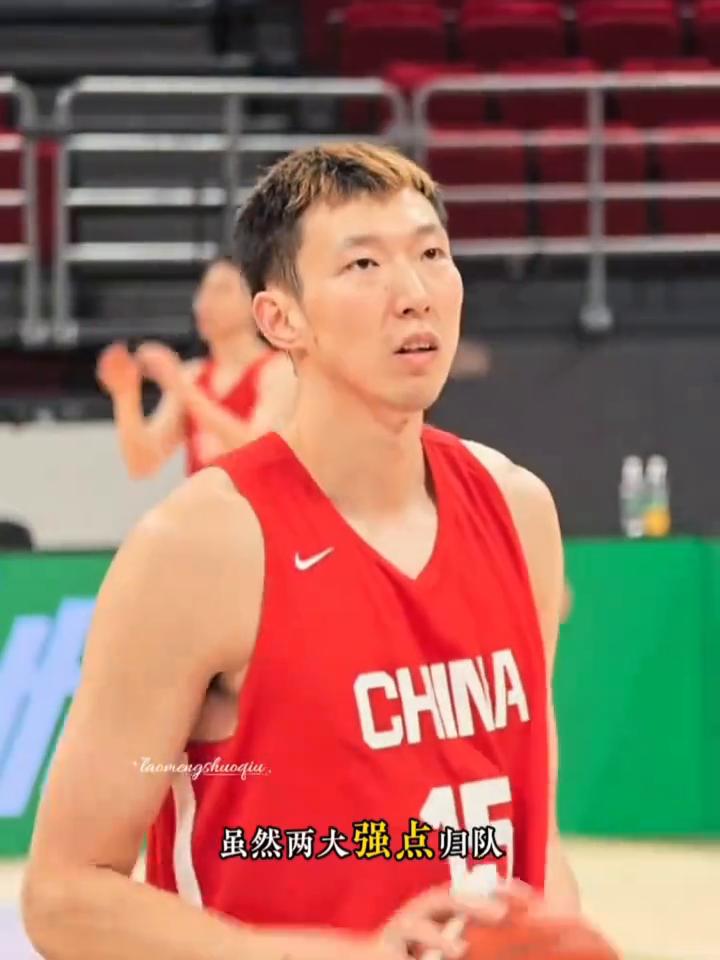 赵睿回归男篮，周琦赵睿能救男篮吗？
郭士强还是绷不住了。据多家媒体爆料，中国男篮