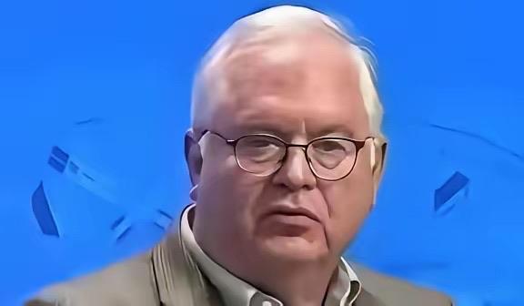 美国终于有人清醒了，美国人一直以为介入台海战火，只能美国打击中国本土，以为死和尚