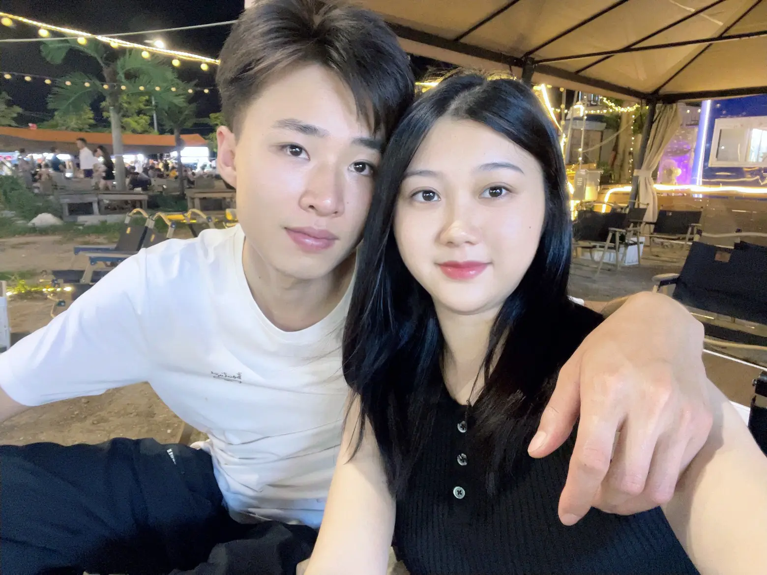 你的眼睛 比海辽阔