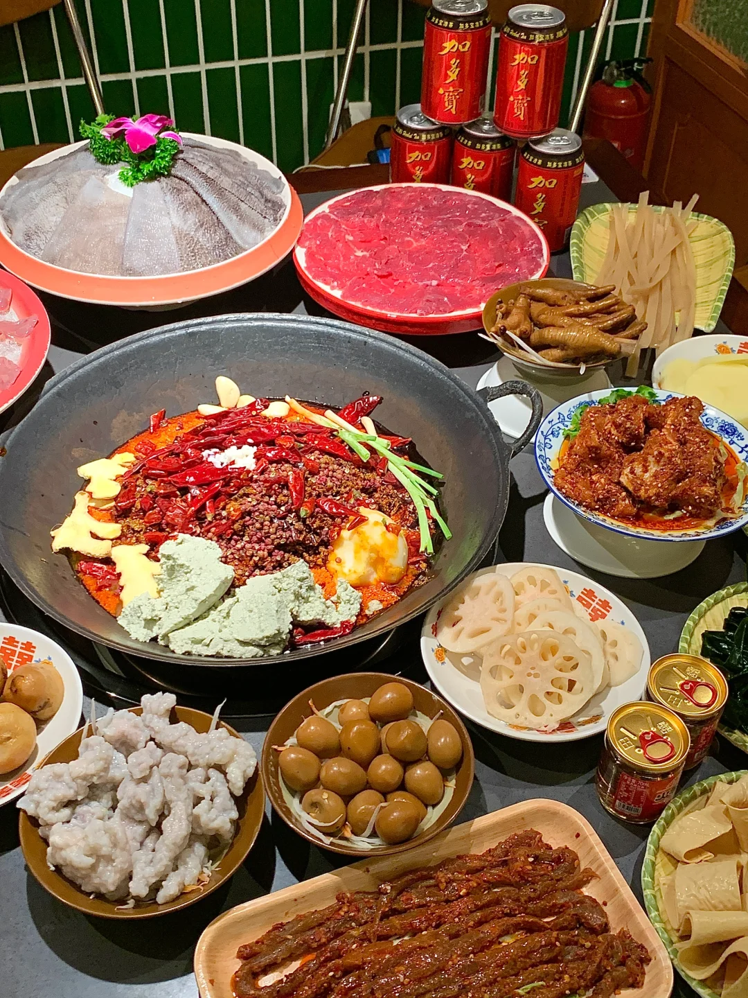 成都本地人排队也要吃的火锅！！