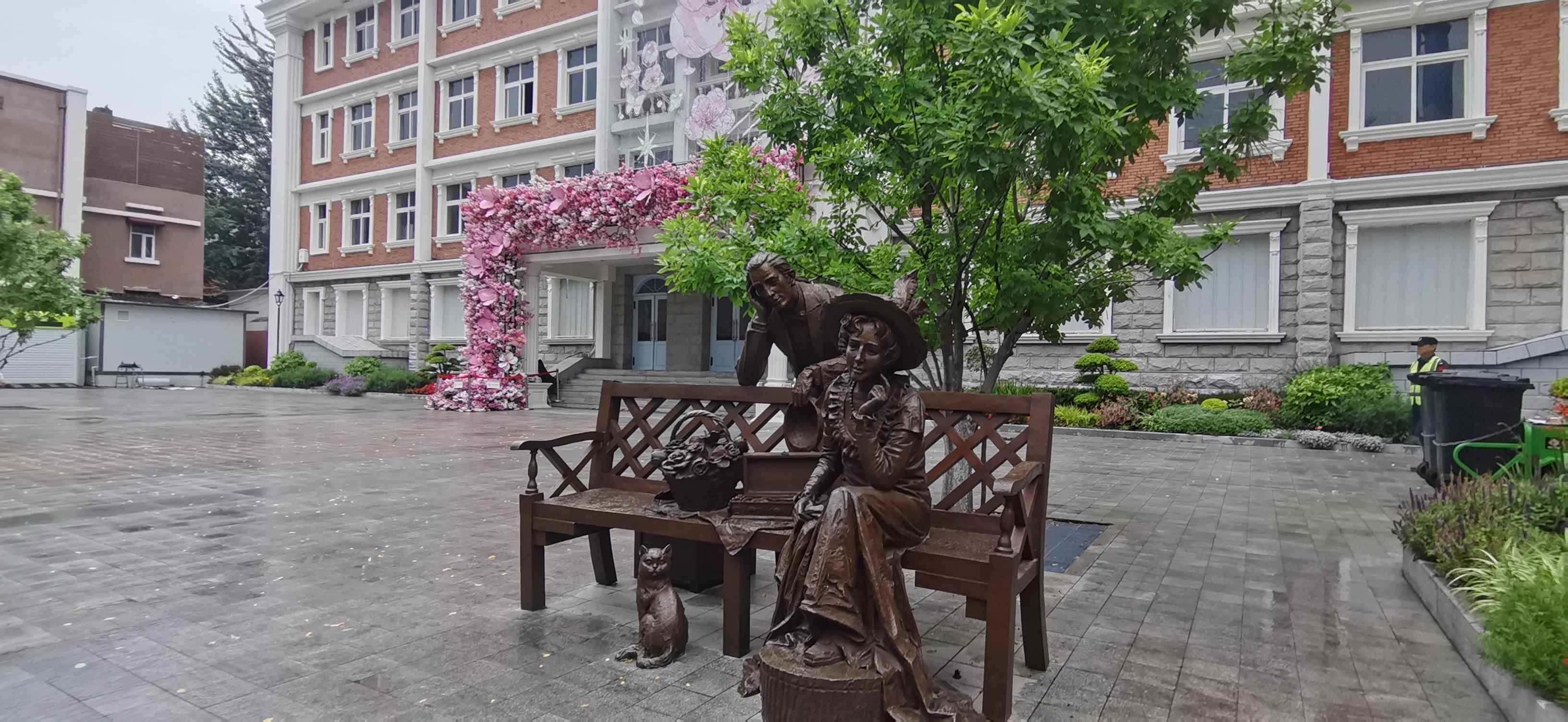 突然觉得带孩子很轻松 都是带过娃的，都说现在娃不好带，现在的娃和当初的娃有啥区别