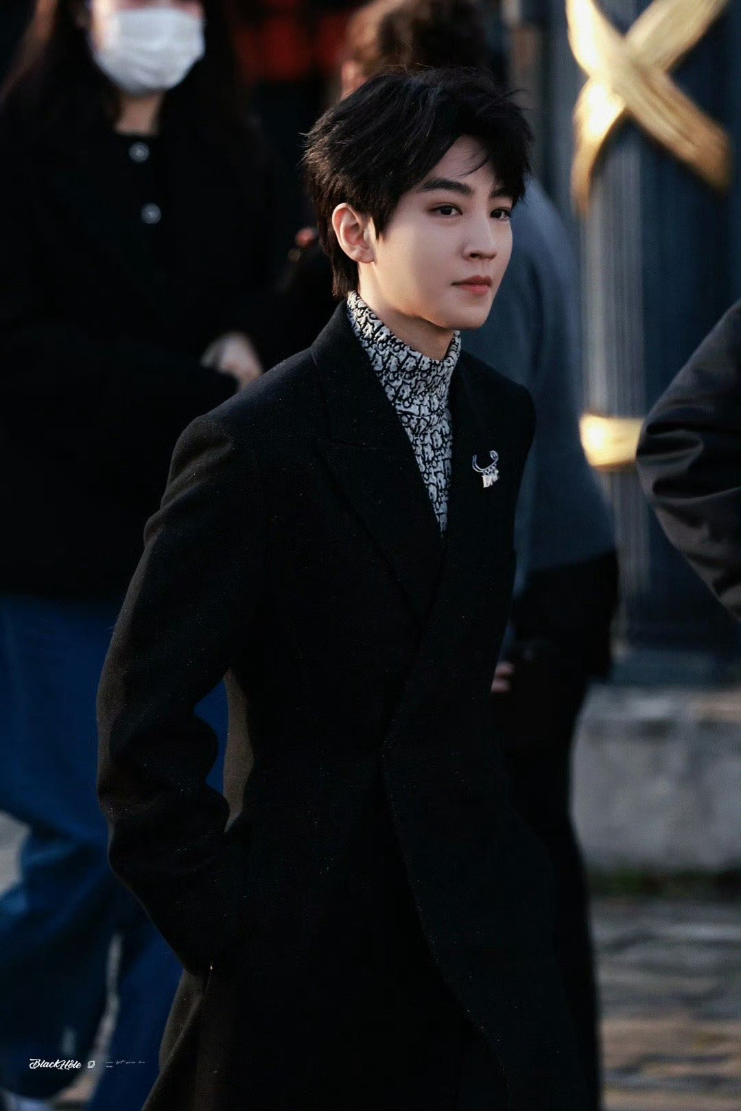 时装周即将拉开帷幕，李现、马龙、樊振东、费翔、朱一龙、王嘉尔、王鹤棣、米卡、周洁