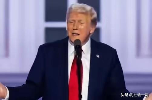 特朗普曾经在采访时表示：如果中方武统台湾，那么美国将会毫不犹豫的对北京进行轰炸，