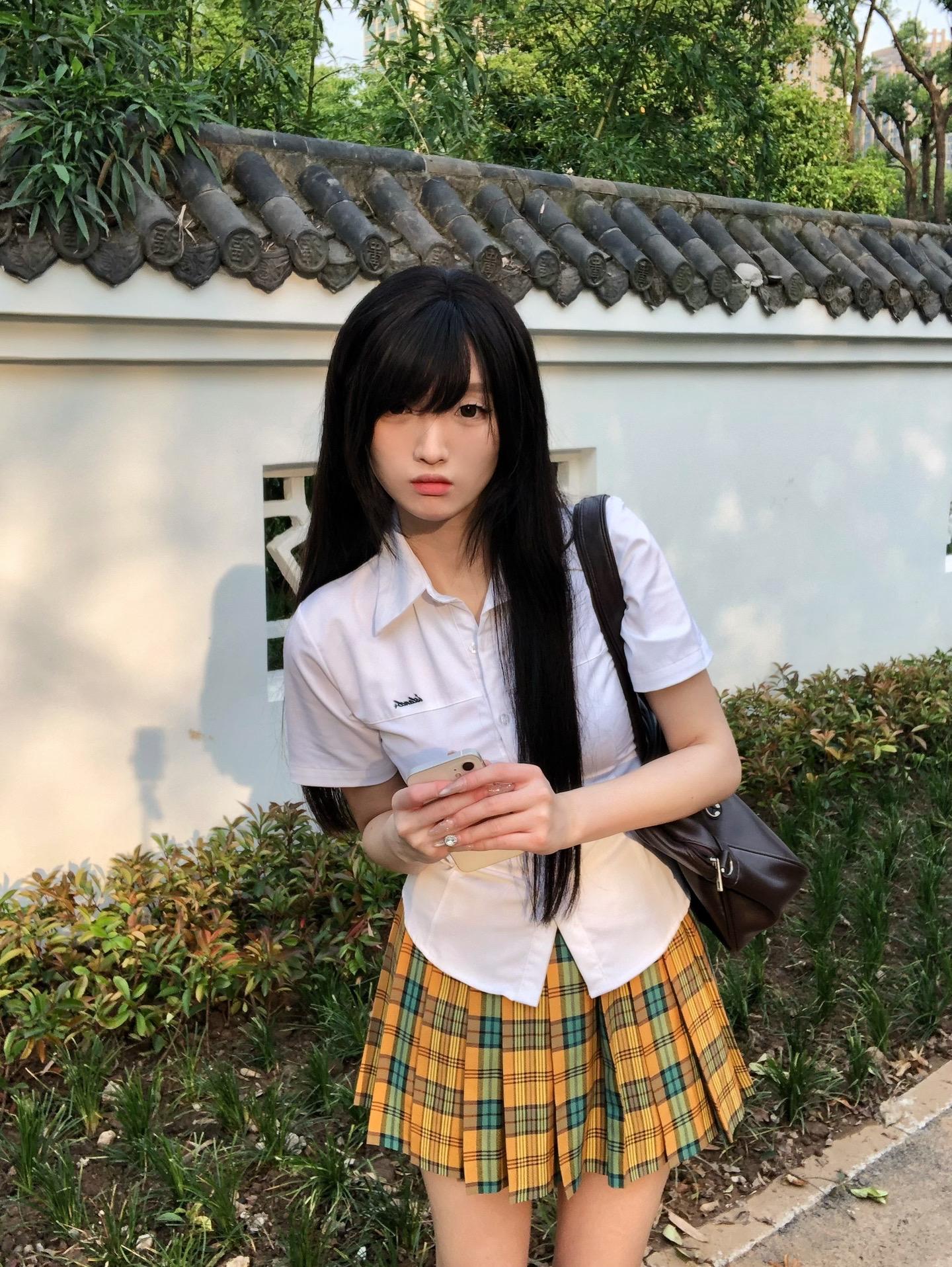 我们迟迟未见 像过期的春天