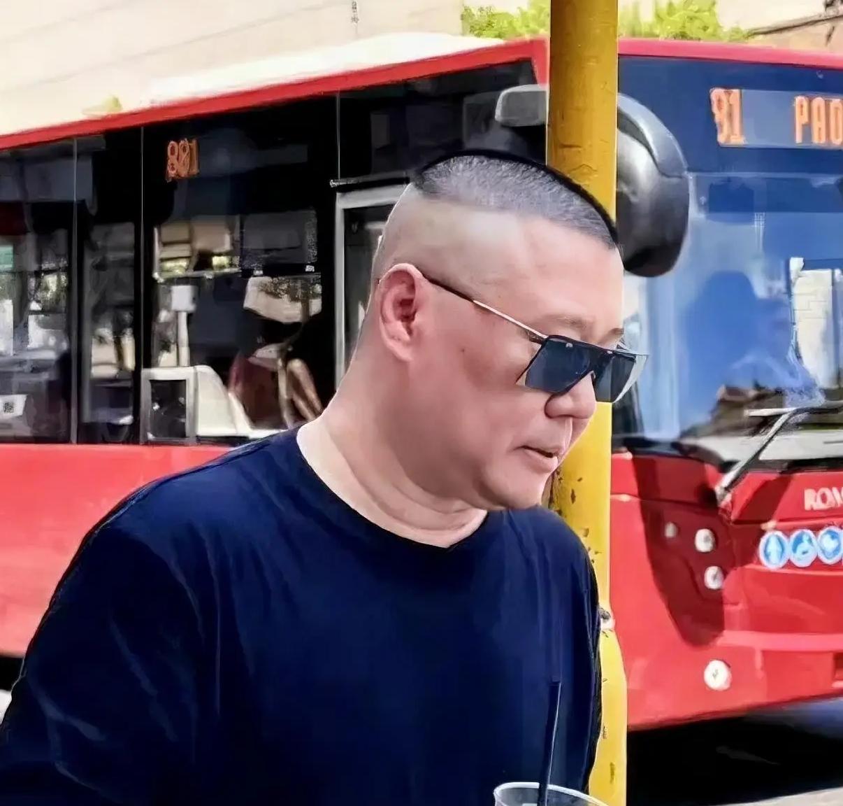 八万一张的黄牛票，不买不是上海人。
郭德纲这句狠话背后，是德云社彻底撕下“文化”