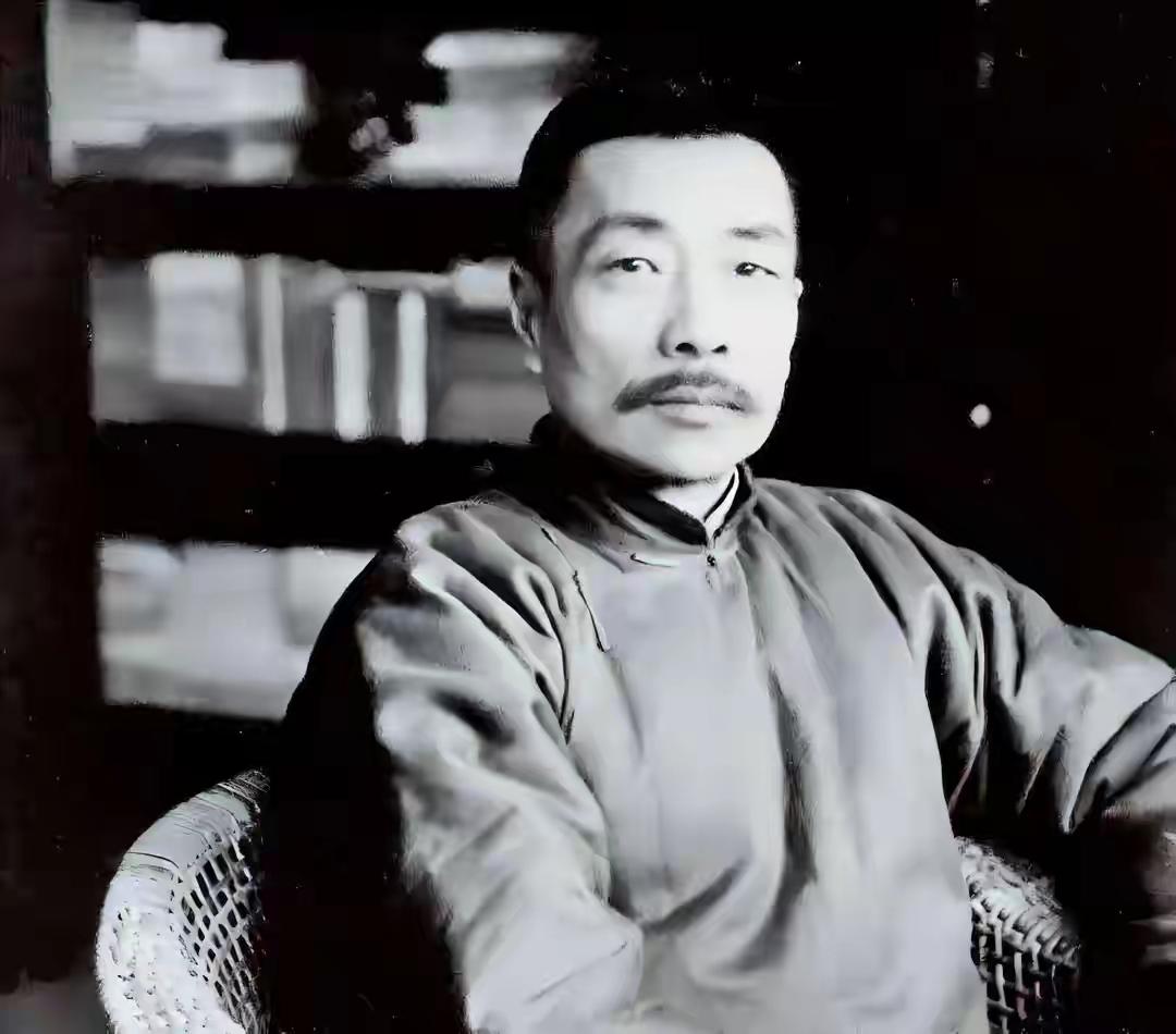 鲁迅后台有多硬，为何无人敢暗杀？沈醉蹲守半月，为啥始终不下手

这话要是搁在今天