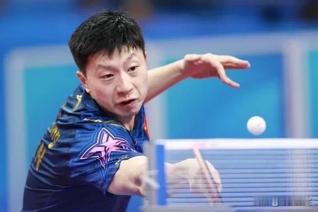 马龙今晚以4：0战胜王楚钦，率先进入澳门世界杯男单决赛。8个没想到：
1.	没想