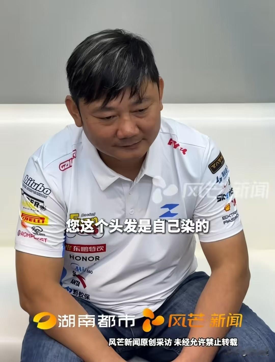 这么难得的采访机会，现在的媒体就不能问点有用的、深入的，或是和摩托车相关的问题吗