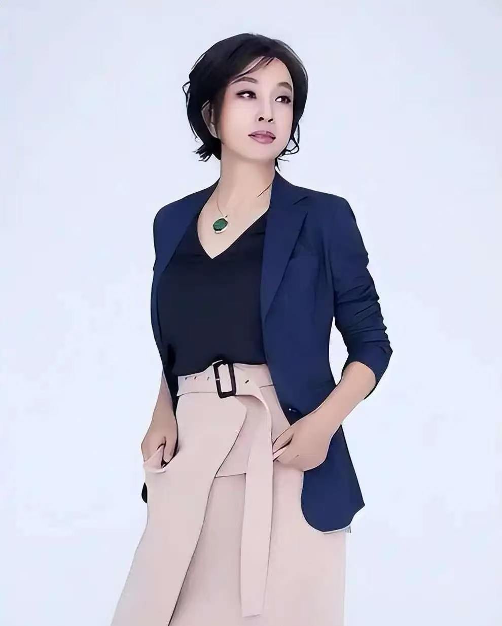 演过武则天的人格局就是不一样 岁月沉淀出通透与大气，刘晓庆在鲁豫访谈中娓娓道来，