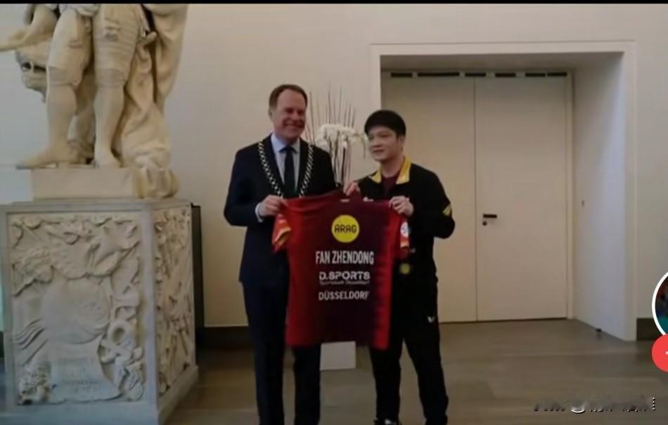 【樊振东开始第二个欧洲赛季，成功与困难并存】首先要恭喜樊振东，在欧洲开启个人的第