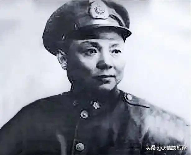 特赦将军陈长捷：总理亲许团圆梦，十年后魂断上海，终得平反安息
 
1959年12