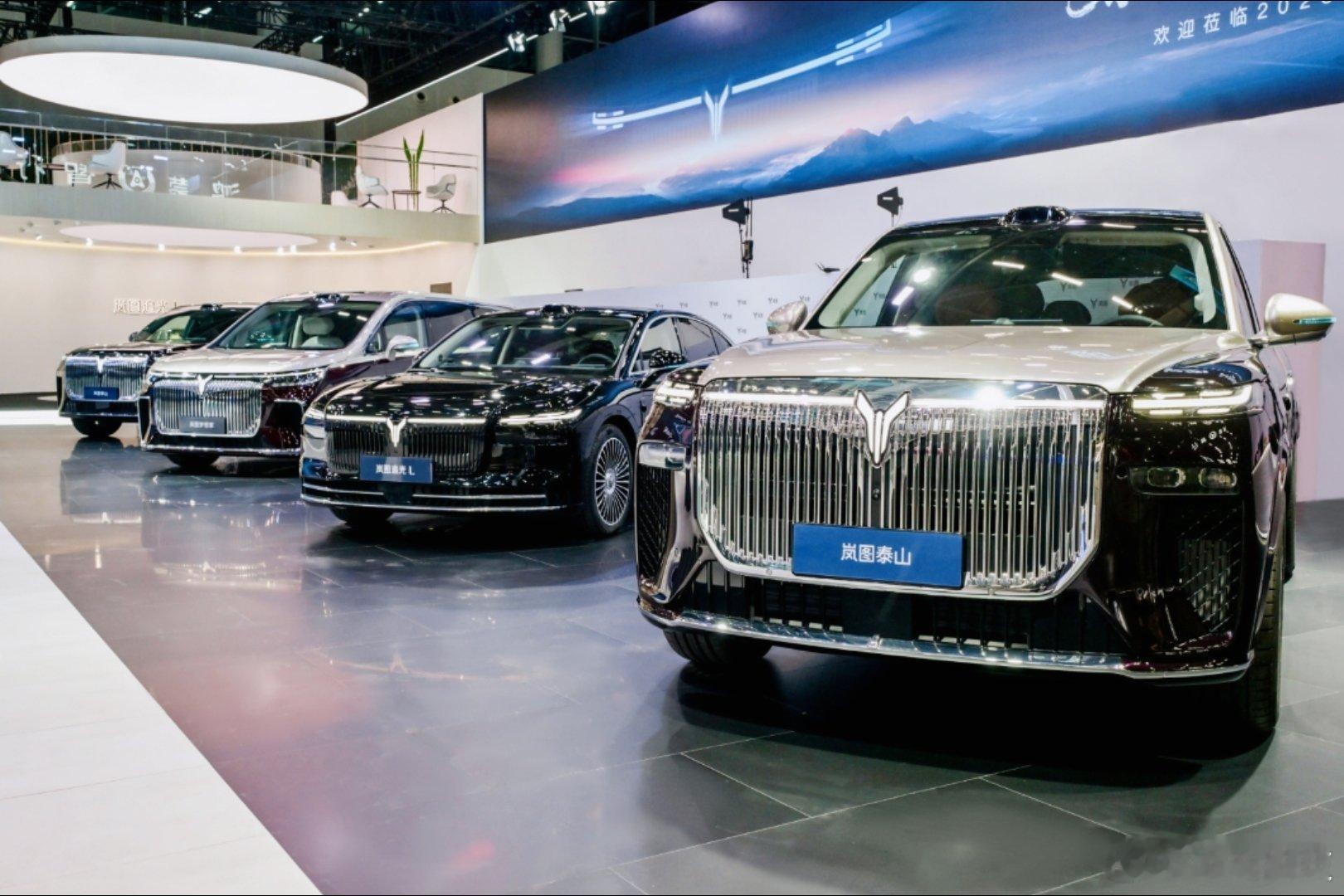 牛丸科技带你逛｜岚图行业首款搭载华为乾崑ADS 4的四座MPV岚图梦想家山河正式