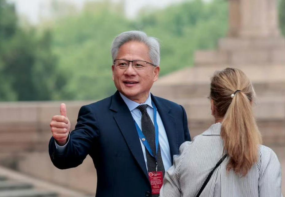 黄仁勋说：
改变我一生的不是天赋
不是运气，更不是斯坦福的学历
而是我母亲的意志