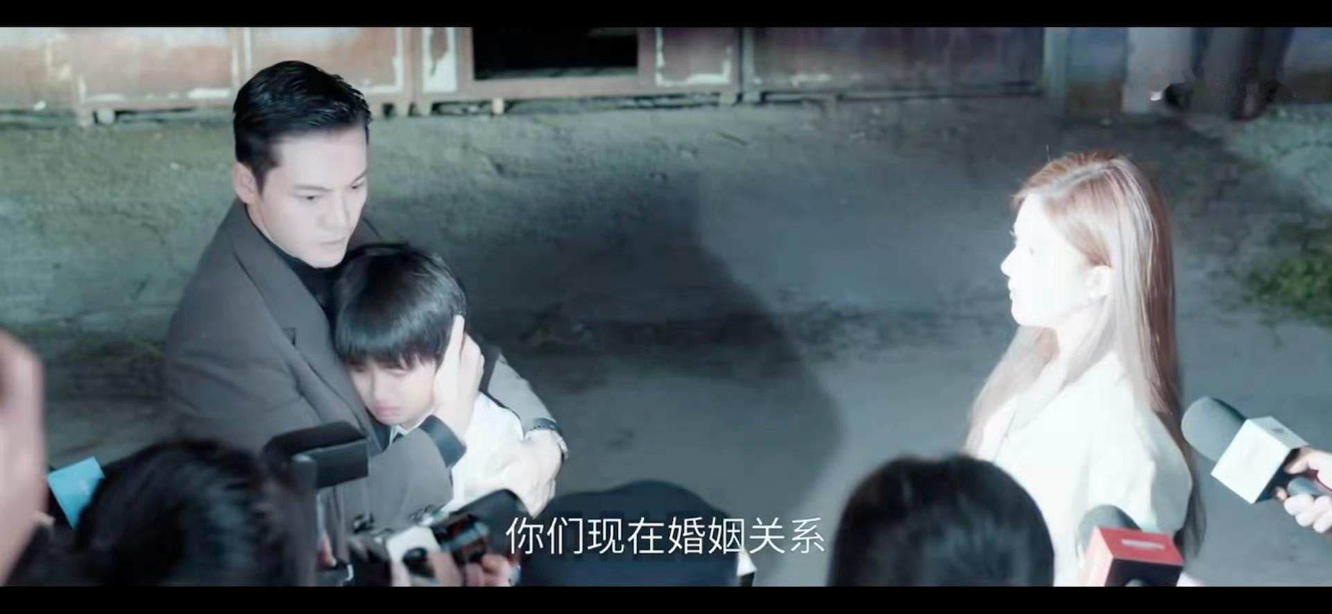 许妍当众承认沈皓辰是自己儿子我们许妍真的是顶顶好啊，会在关键时候给足沈皓辰安全感