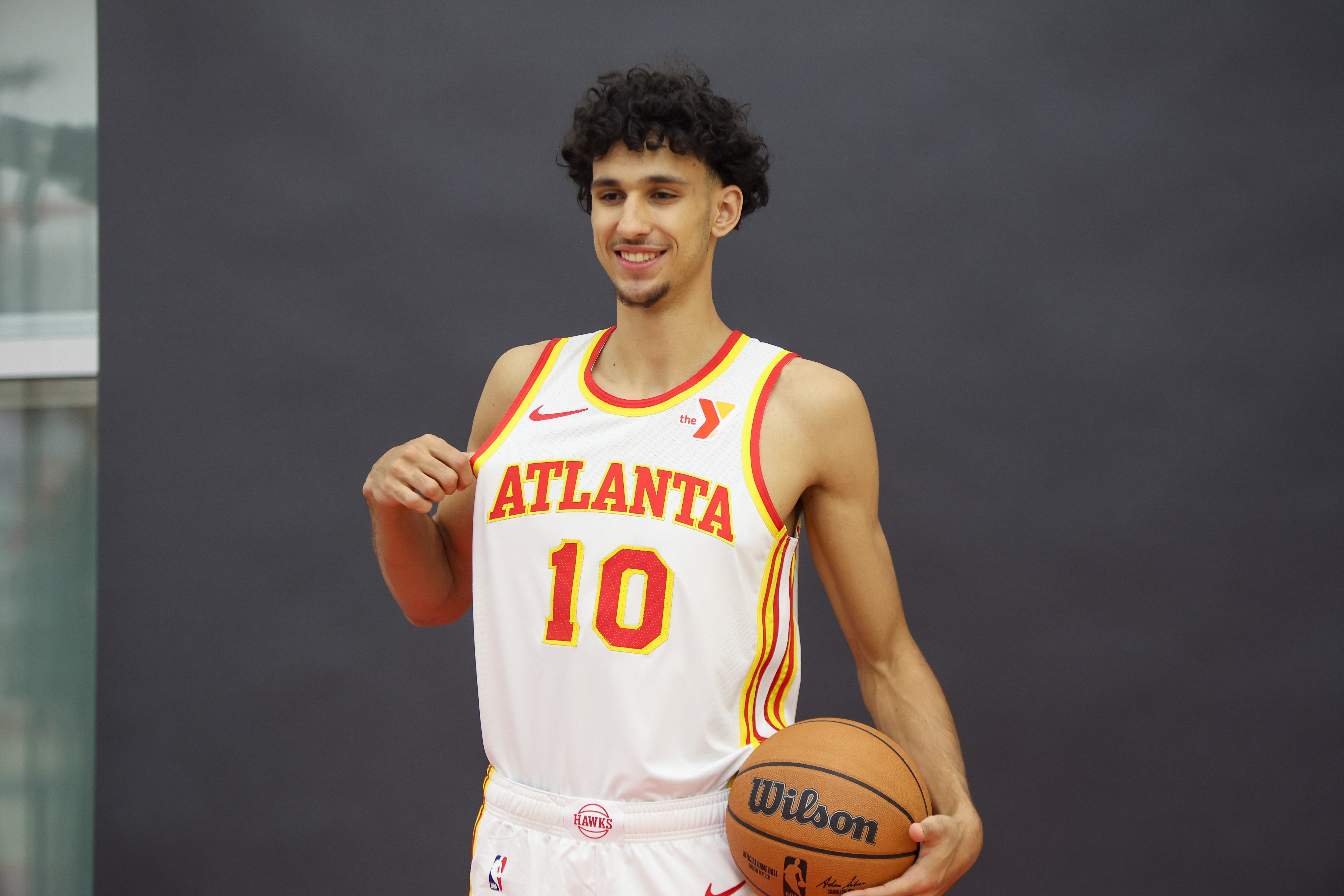 NBA 休赛期疯狂运作！独行侠先后得里萨谢/阿尔达马/萨瑟/比贝罗维奇 