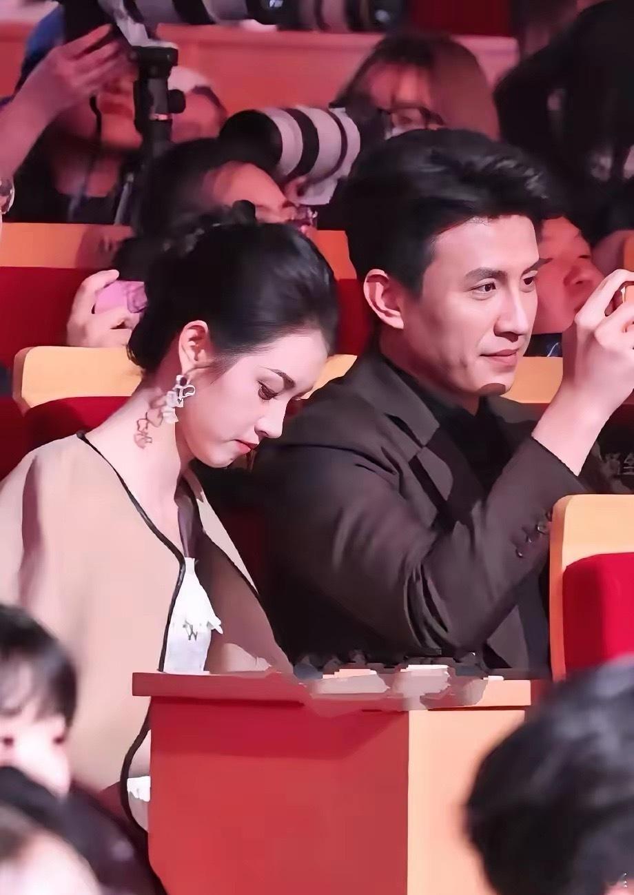 红果鎏金盛典上，刘萧旭和郭宇欣同框了~不知道大家发现没？郭宇欣和刘萧旭参加盛典时