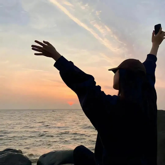 [2025]            山海皆可平，难平是人心。          