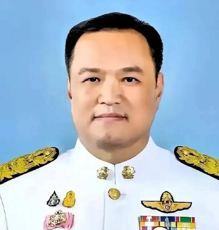 3月25日，泰国新任总理阿努廷上任后第一个重要决定：公开宣布不再使用劳斯莱斯顶级