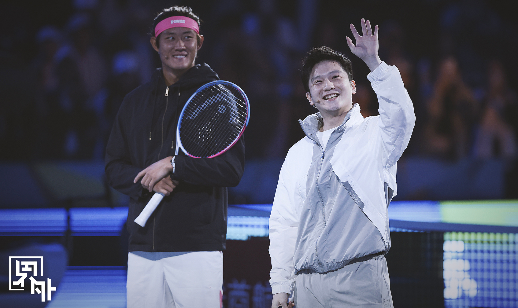 #樊振东与网坛四巨头合影#  国产四巨头也可以凑一遍，现在已经和zzz同框过了…