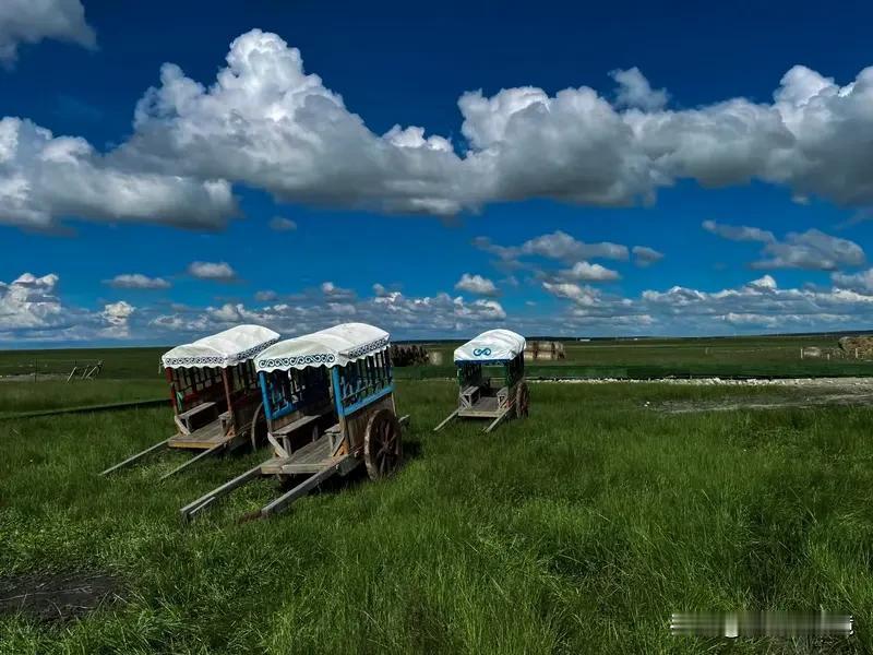 “路遥知马力”这句下联挺经典，我觉得合适的上联可以是“事久辨人心”。
“路遥知马