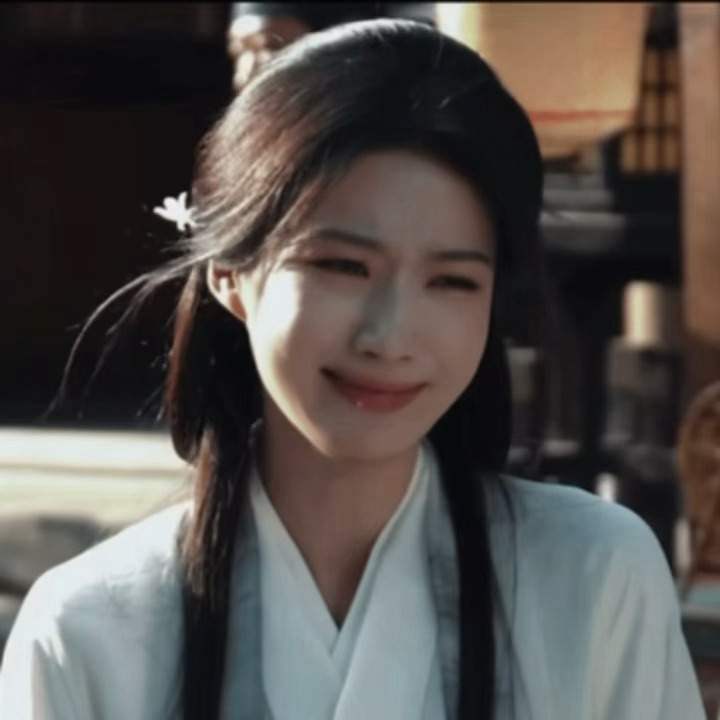 何不同舟渡 卢昱晓的演技有点奇怪，到底是在哭还是在笑啊 