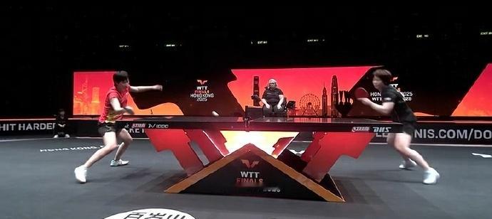 王曼昱回应总决赛卫冕王曼昱说蒯曼非常顽强 ：今天的比赛非常精彩，双方发挥都非常出