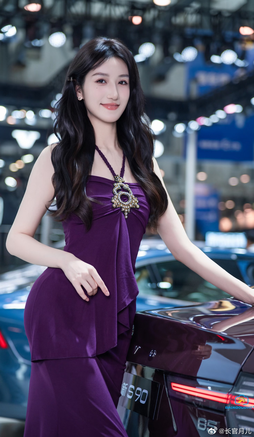 听说紫色更有韵味。 