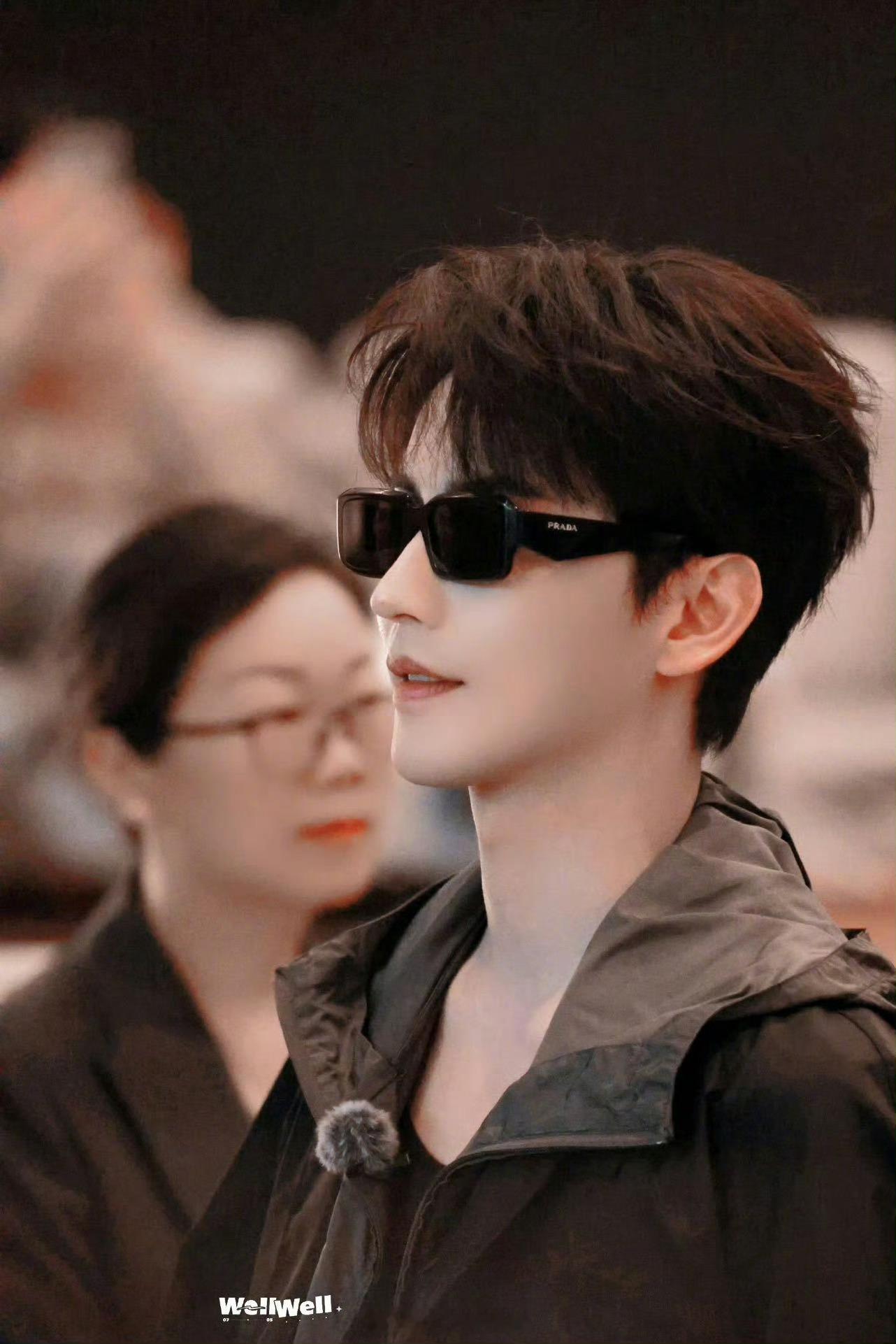 徐若晗拍的陈鑫海 桃花坞花桃花币拍的短片太值！徐若晗掌镜，把陈鑫海拍得又帅又有故