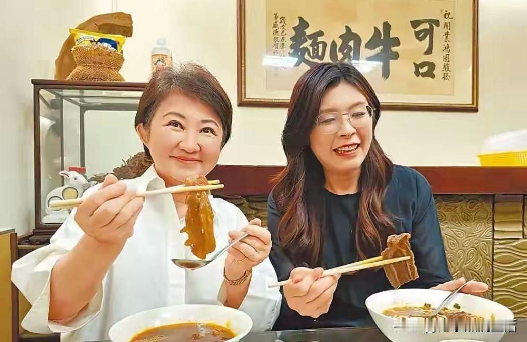 难怪郑丽文刚上台，朱立伦就带着211个主管集体跑路。
说不会放弃武力保台，这是屁