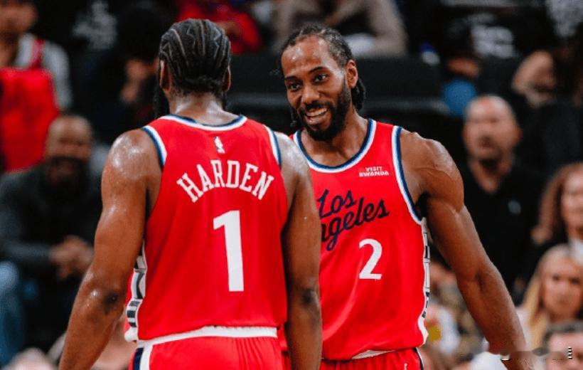 快船不能以祖八哈登15挡差为进攻核心了，要以登卡为进攻核心