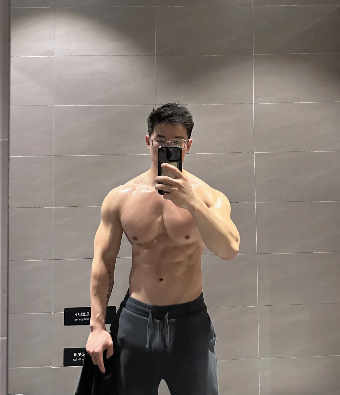 你选右边还是左边