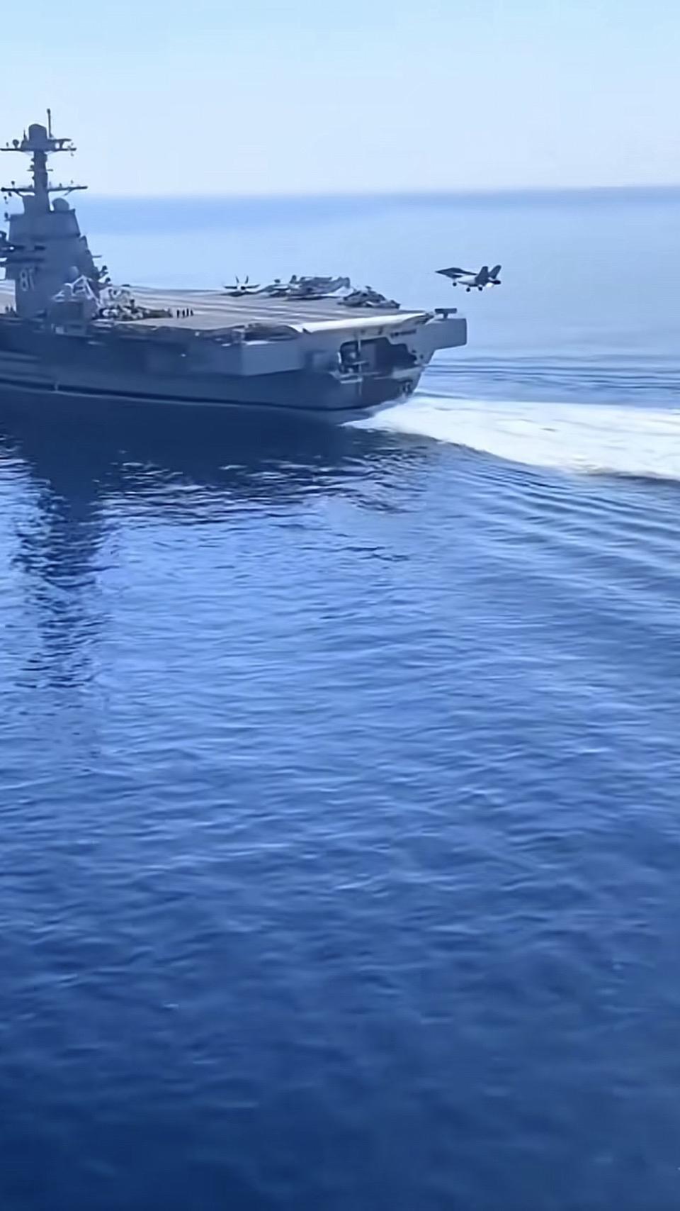 航母震撼登场，美海军航母，海上的霸主，震撼登场！🚢🛫️