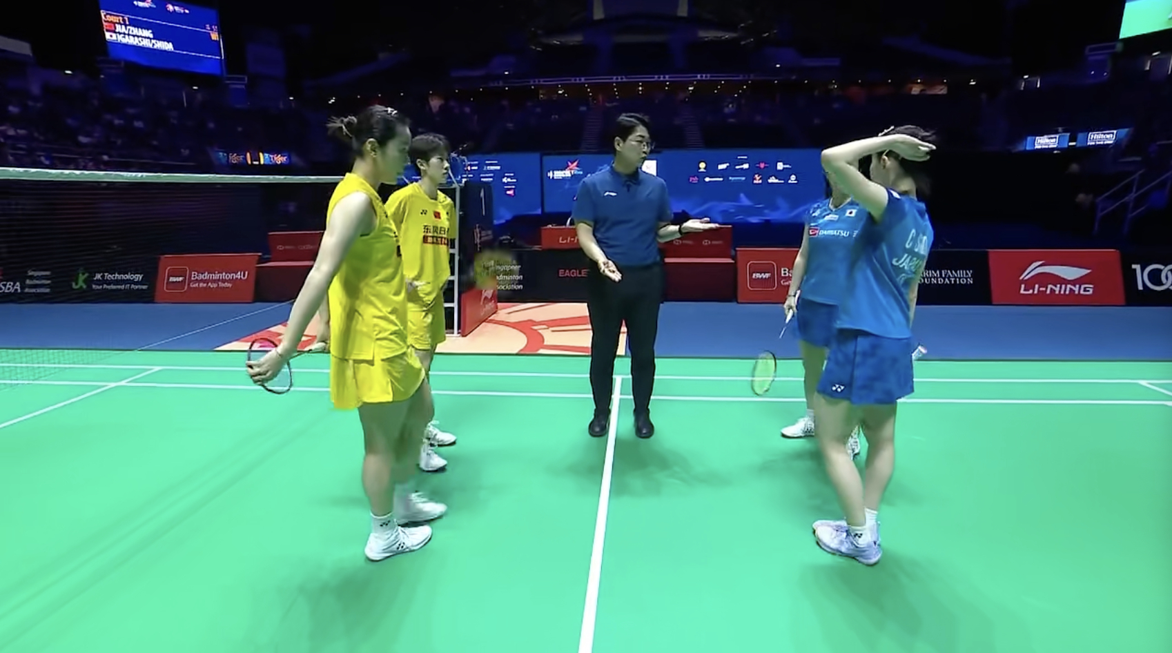 女双半决赛马上开始：贾一凡/张殊贤🇨🇳 vs 🇯🇵志田千阳/五十岚有纱2