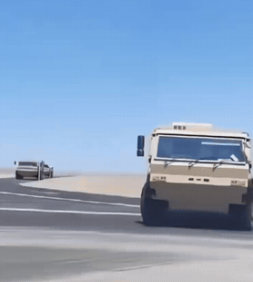 军迷看一眼就得沦陷！
不得不承认，咱们的军事装备发展得真是越来越科幻了。北奔重汽